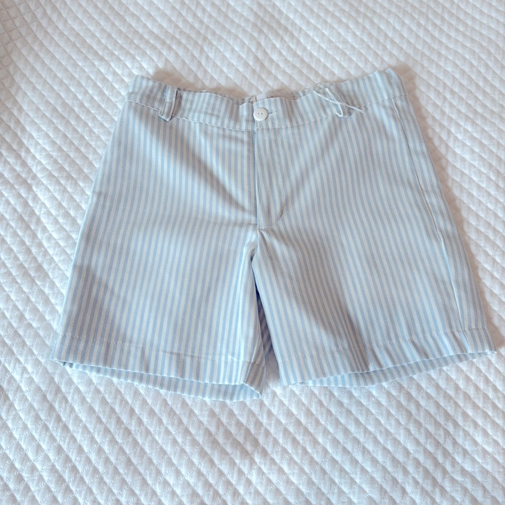 Boys Sal & Pimenta Blue and white striped cotton finish shorts, 6, EUC